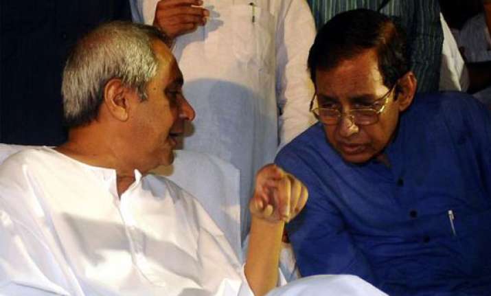 mohapatra acted like a thief says odisha cm