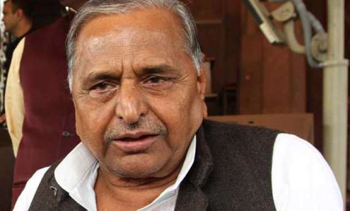 mulayam says congress has shown intentions of joining third
