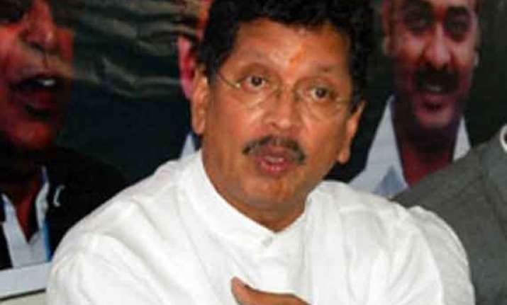 ncp mla deepak kesarkar quits to join shiv sena