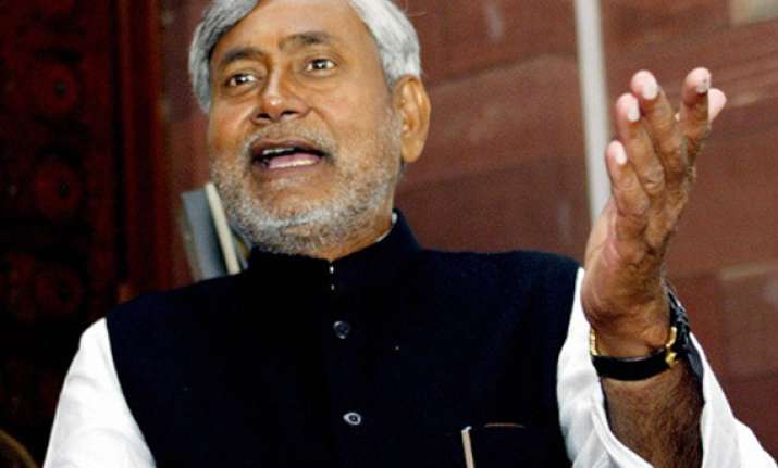 nitish recommends cbi probe into ranvir sena chief killing