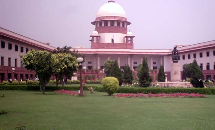 nomination papers cannot be rejected arbitrarily sc