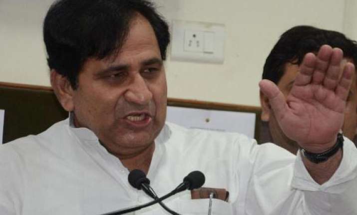 not against telangana need consensus congress