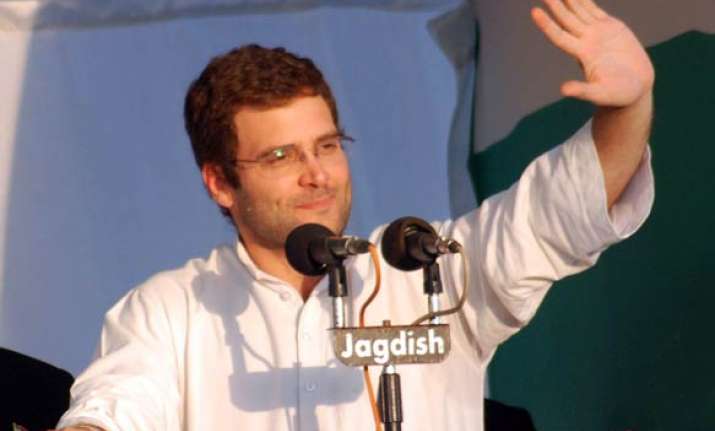 only a congress govt can deliver in up says rahul