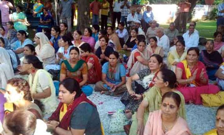 over 18000 kashmiri pandits entitled to vote in baramulla