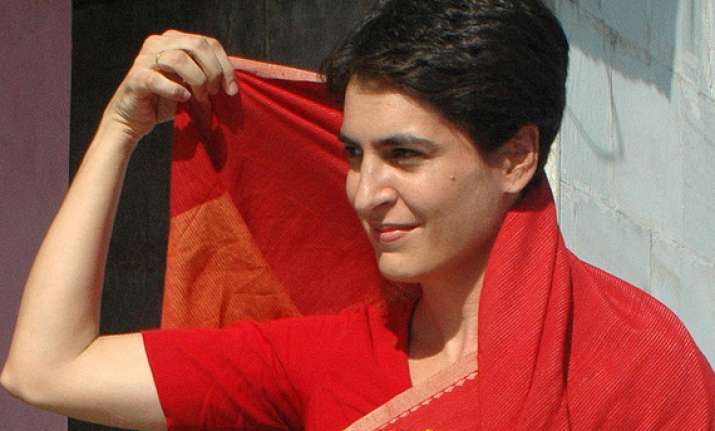 priyanka holds brainstorming session with cong workers