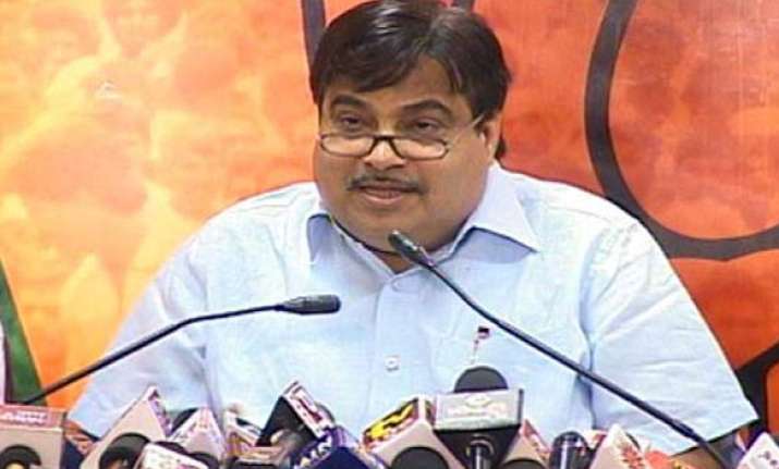 quashing thomas appointment as cvc a slap for govt gadkari