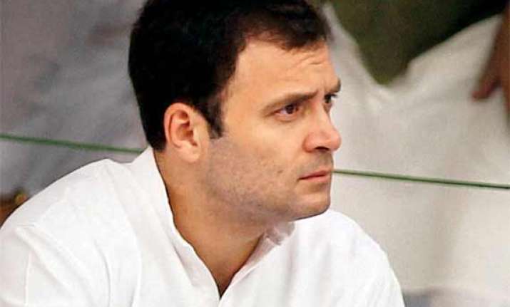 rahul gandhi condoles landslide deaths in pune