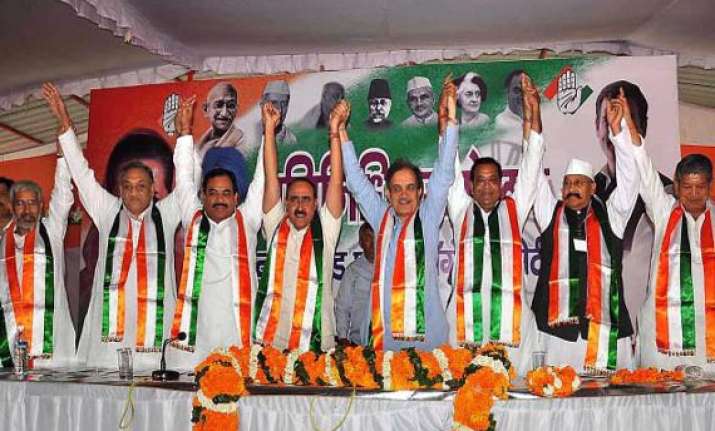 rampant corruption in uttarakhand congress tells president