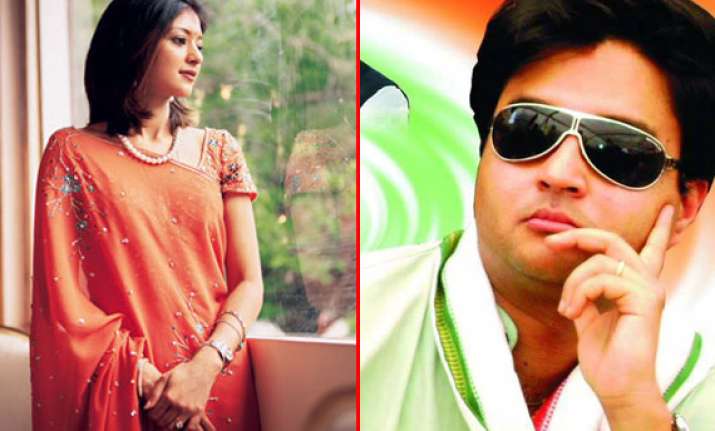 b day special jyotiraditya scindia and wife priyadarshini