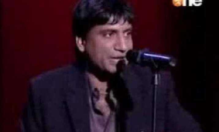 sp takes back kanpur ticket from comedian raju srivastava