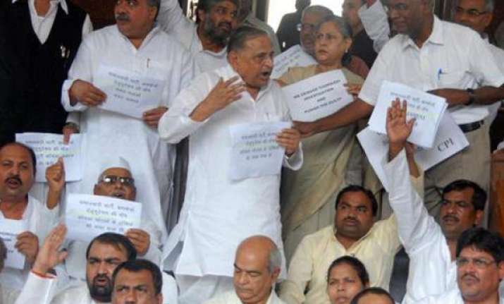 sp tdp left mps stage sit in demand judicial probe into