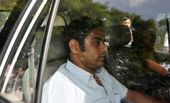 sadananda gowda s son starlet summoned for recording