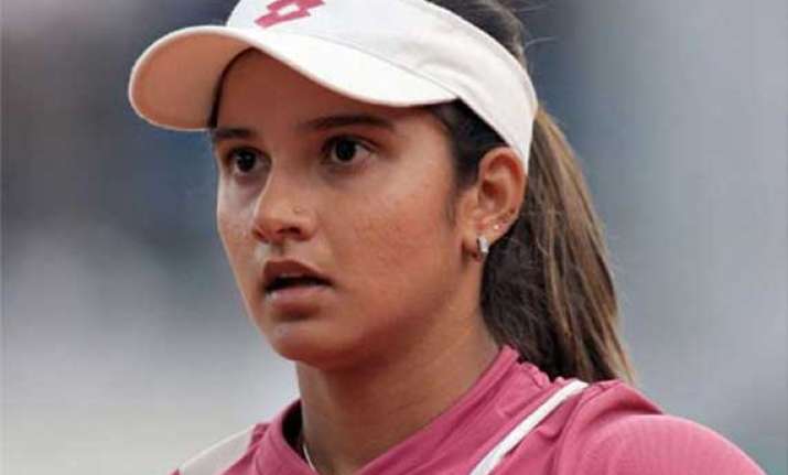 Sania Mirza Slams Bjp Congress Over Outsider Tag National News