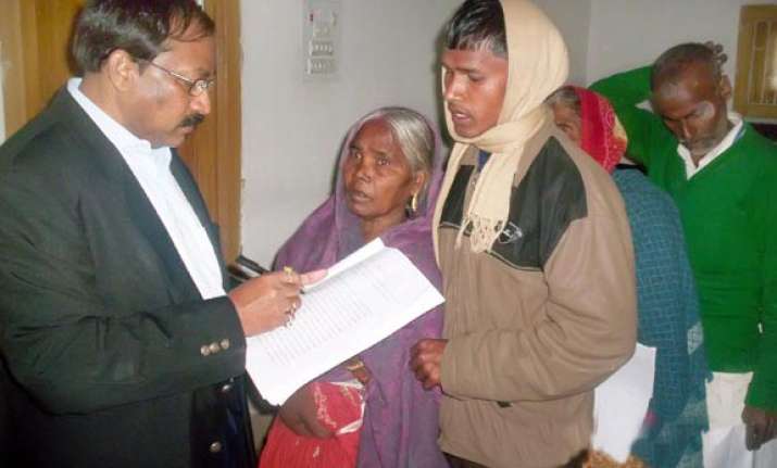 senior ias joins jd u to contest polls