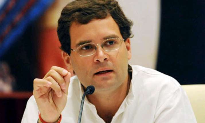 shun groupism prepare for 2014 ls poll rahul tells