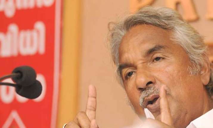 slim majority is no problem says kerala cm chandy
