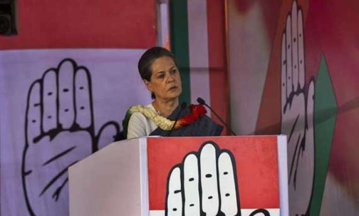 sonia gandhi asks modi to read history again