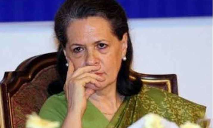 sonia gandhi expresses grief over rajdhani accident