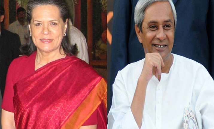 sonia gandhi refutes naveen s allegation of central