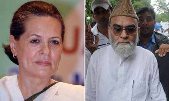 sonia meets jama masjid imam bukhari other maulanas says