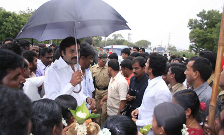 sreeramulu vows to wipe out bjp from bellary