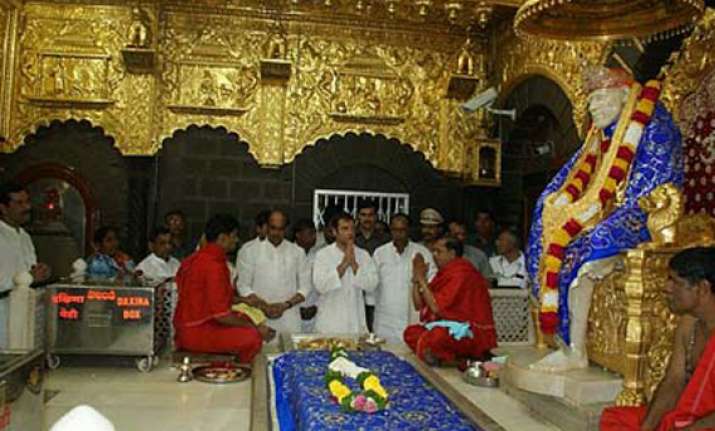 stop vip darshans at religious shrines says congress