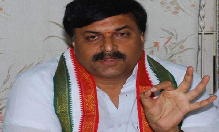 sudhakar reddy hails sonia s re election as cpp head