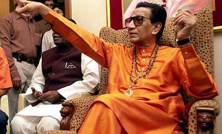 team anna downgrading parliament bal thackeray