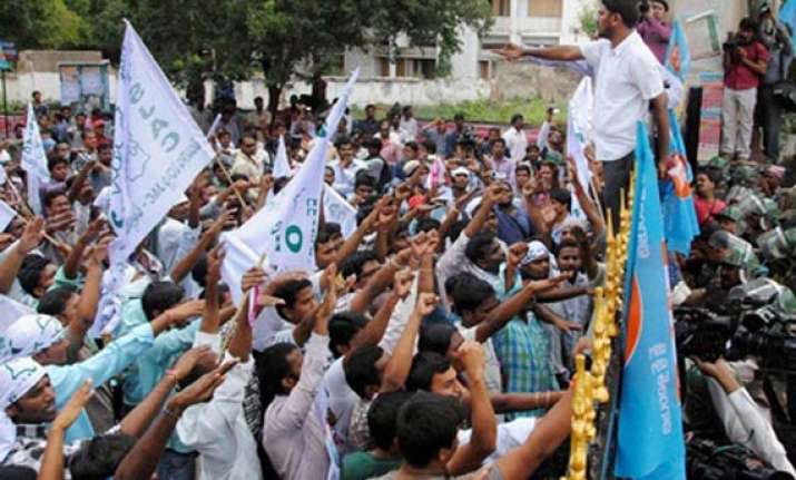 telangana jac calls for march to assembly