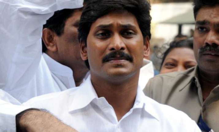 telangana fallout jagan quits ls mother quits assembly
