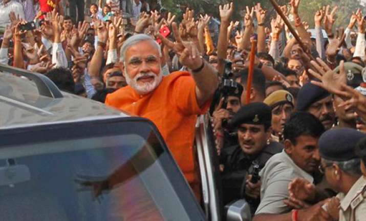 time to move forward modi on gujarat poll trends