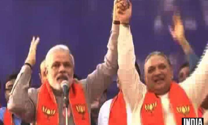 top congress leader narhari amin joins bjp