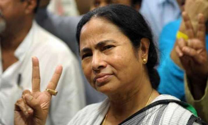 trinamool sweeps bengal panchayat polls lf out of reckoning