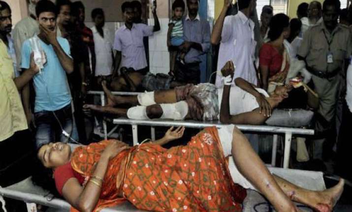 two die 70 percent turnout in bengal panchayat poll last