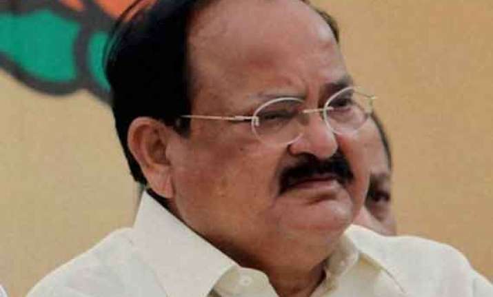 vaidik did not represent government or bjp naidu on scribe