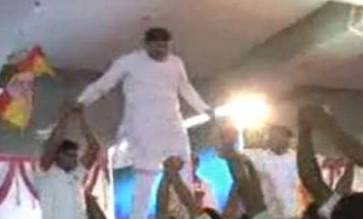 video shows bjp ls candidate walking on backs of students