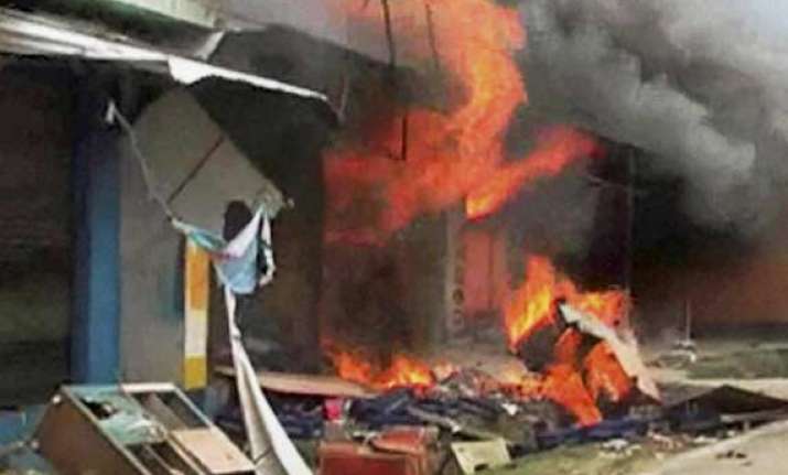 violent clashes in saharanpur rajnath speaks to akhilesh