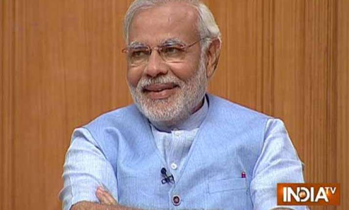 yes i like to dress well modi confesses to rajat sharma in