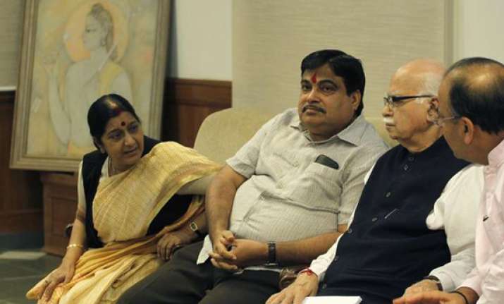2012 divided bjp struggled to emerge as alternative to