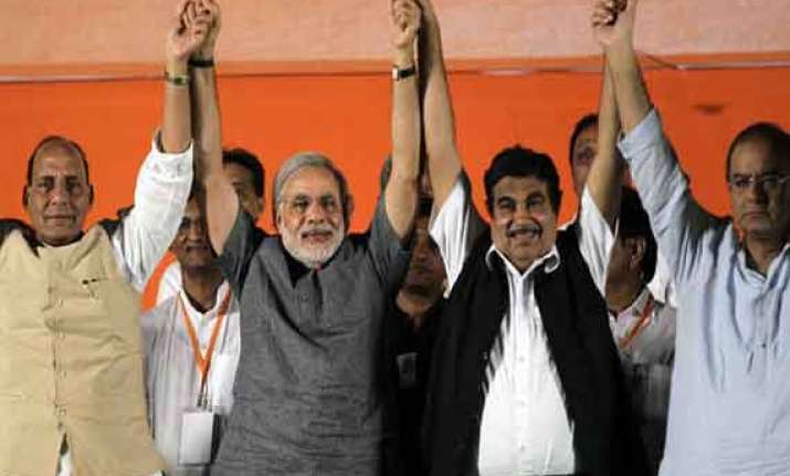 3 senior bjp leaders to meet modi today
