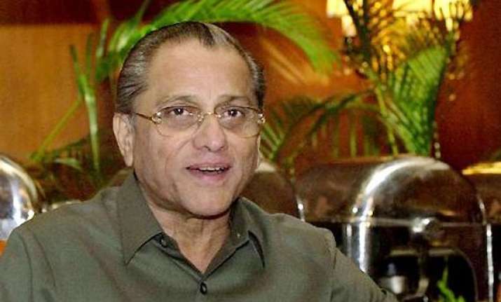 clean cricket instead of asking srinivasan to resign