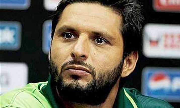 afridi engages lawyers for pcb case