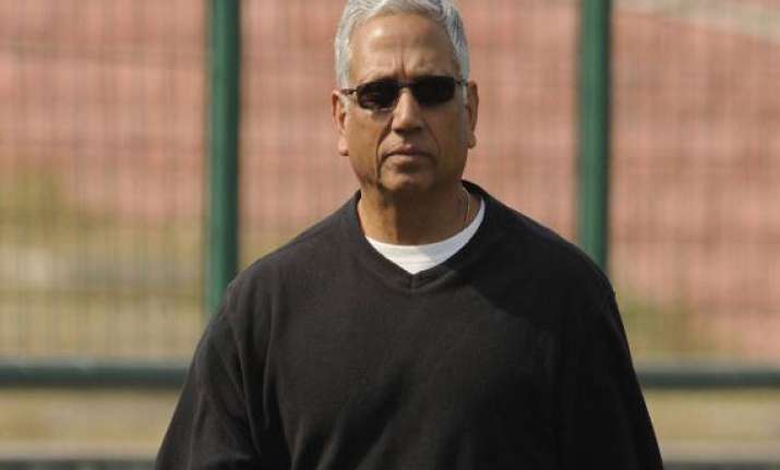 amarnath dhoni doesn t deserve place in team