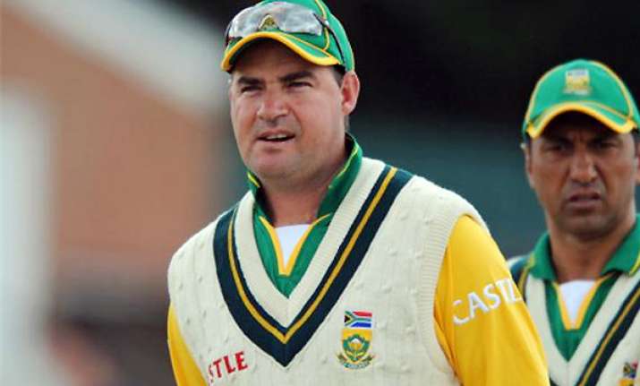 arthur named as new australia head coach