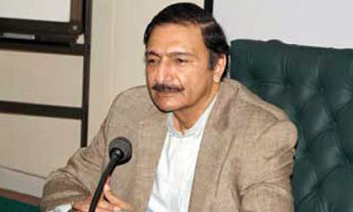 ashraf wants international cricket in pakistan