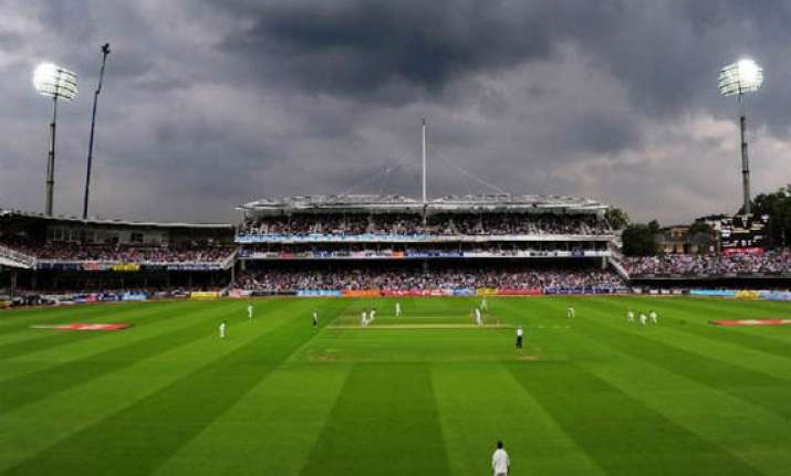 australia nz likely to play 1st night test