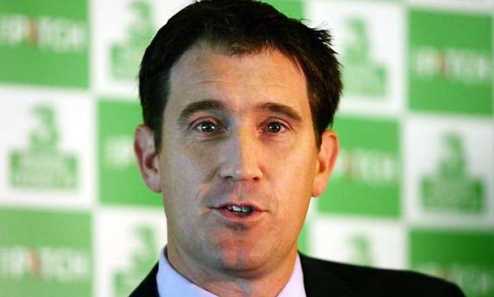 australia restores tri series extends test dates