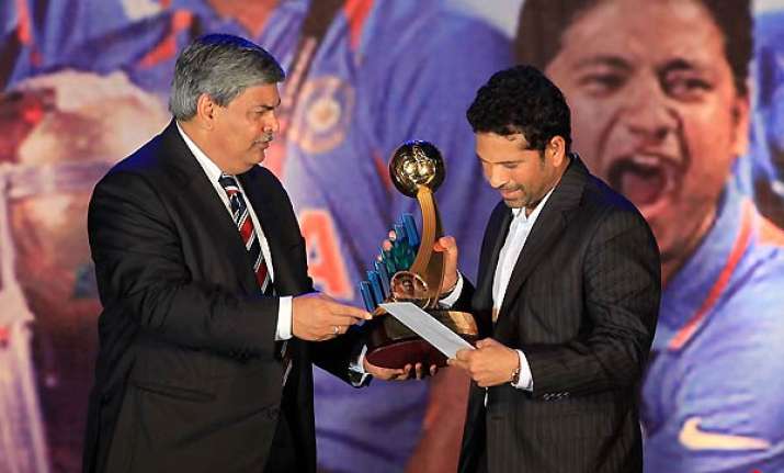 bcci felicitates world cup winning team sachin durrani