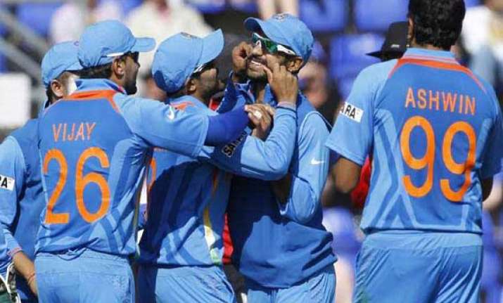 champions trophy dhawan jadeja take india to semi finals