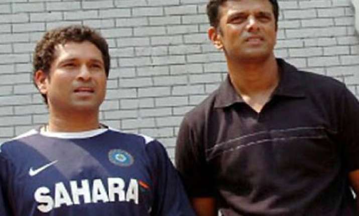 cricket community salutes tendulkar dravid